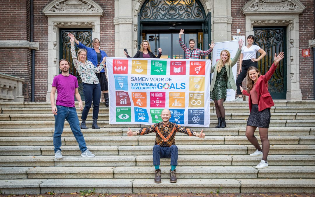 Organisaties hijsen bijna 1.000 vlaggen voor Sustainable Development Goals